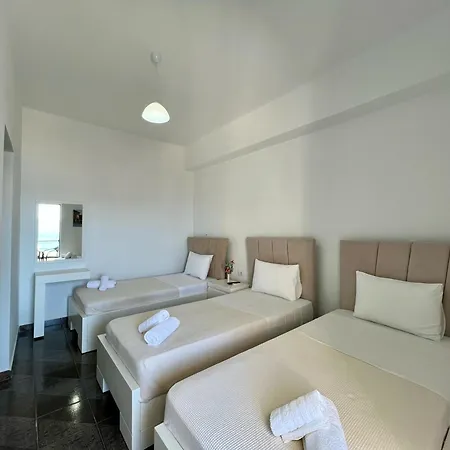 Oxhaku Hotel Sarandë