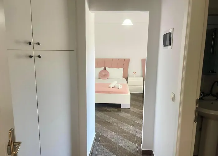 Hotel Oxhaku Sarande