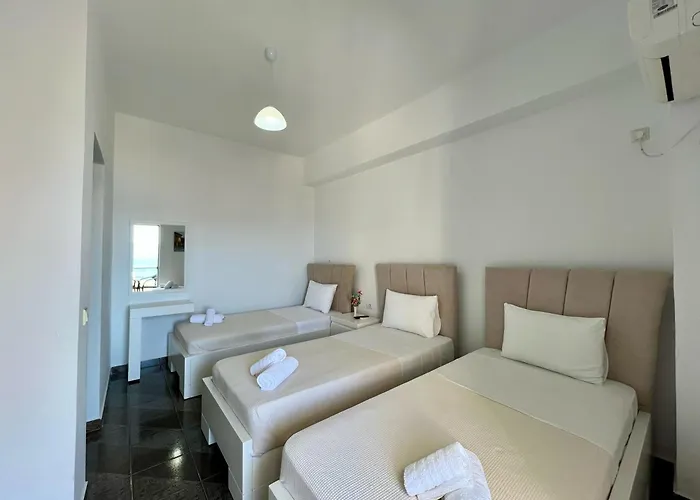 Oxhaku Hotel Sarande
